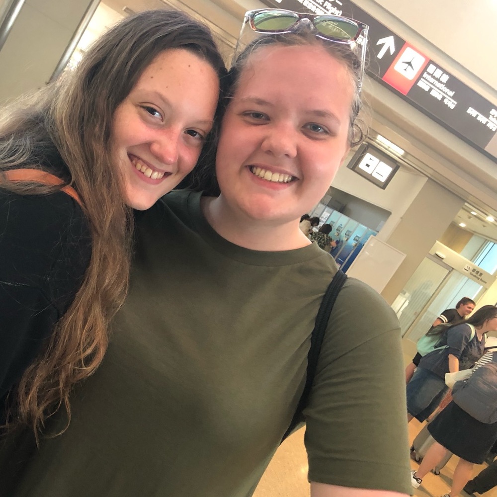 Meet your Posher, Eliza